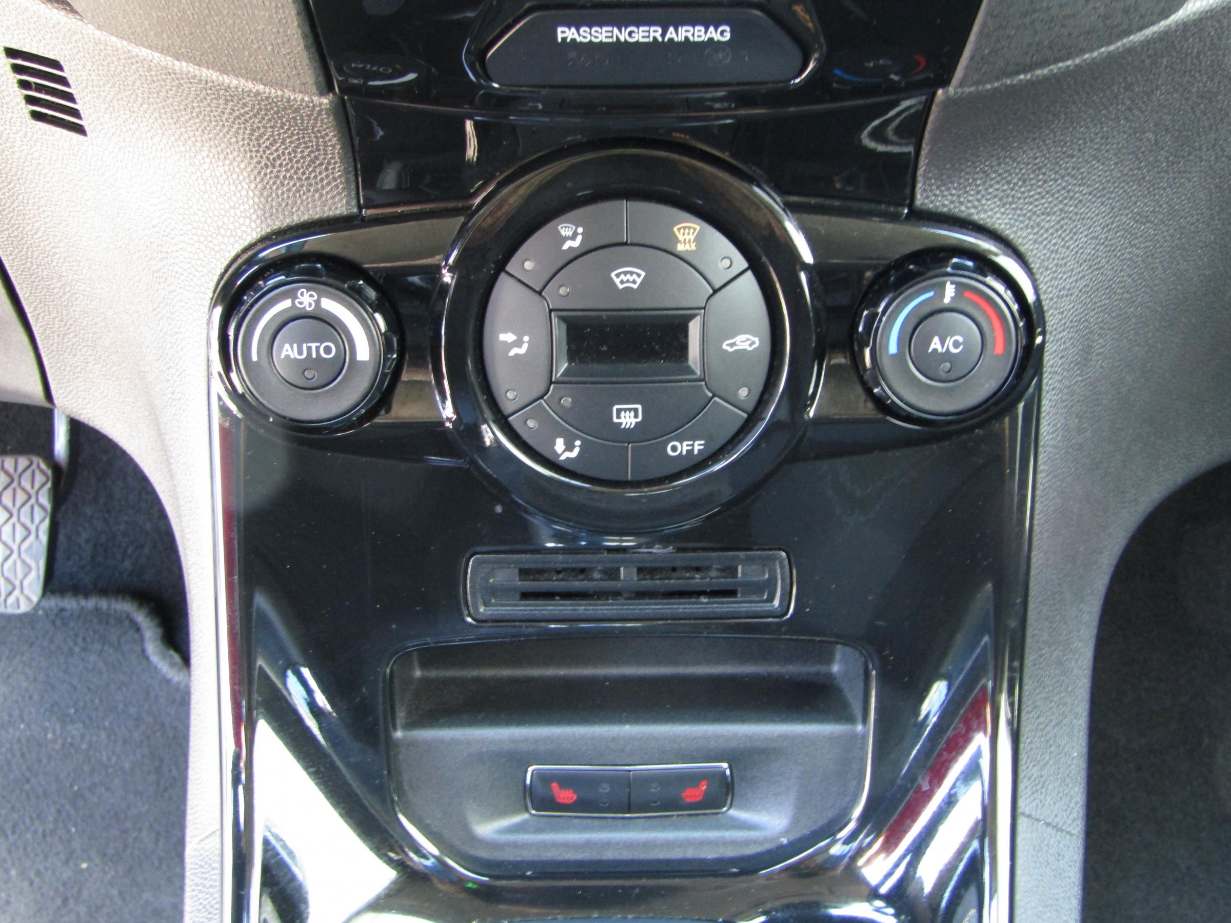 Ford Fiesta, 2014 - pohled č. 16