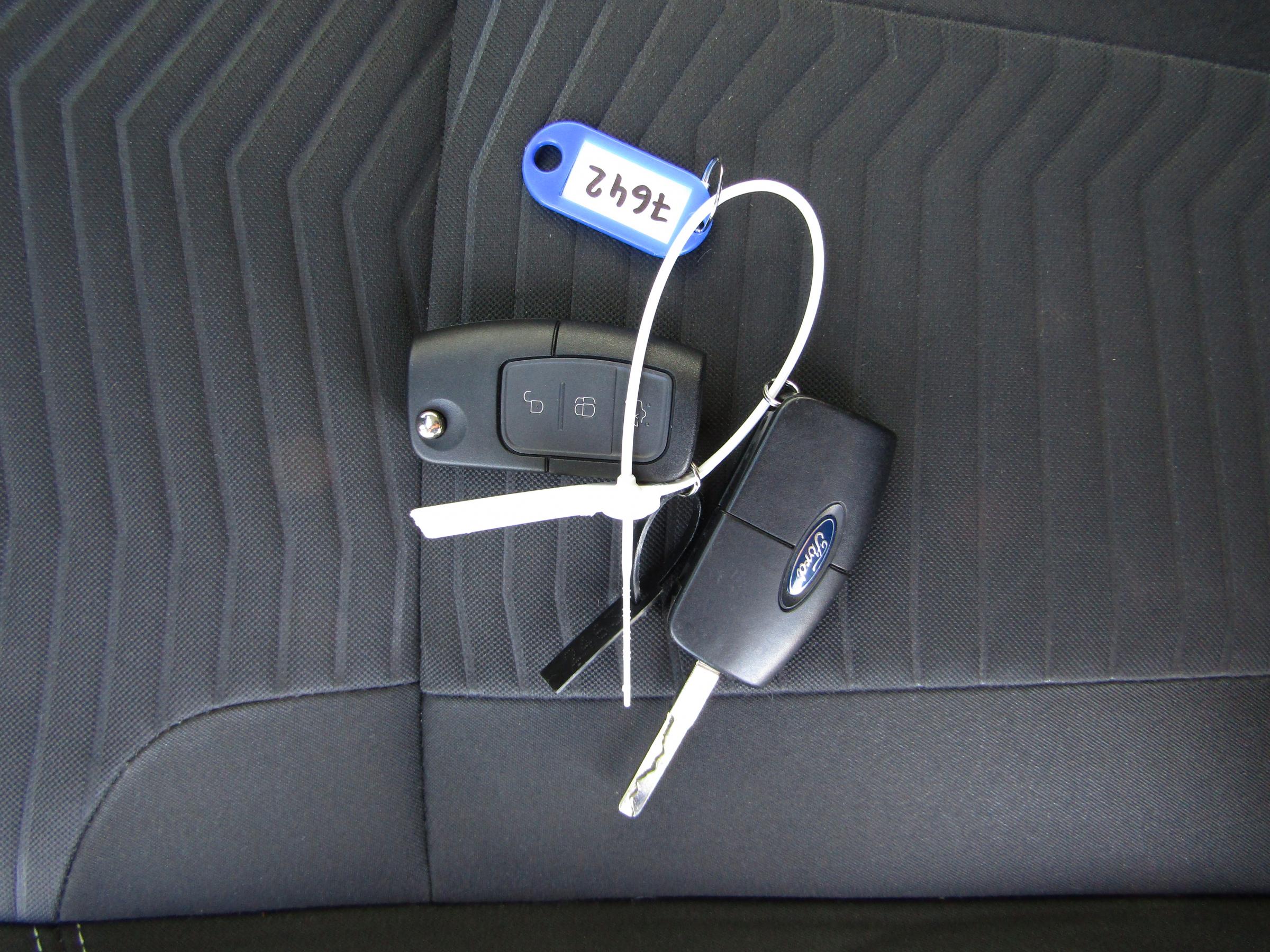 Ford Fiesta, 2014 - pohled č. 24