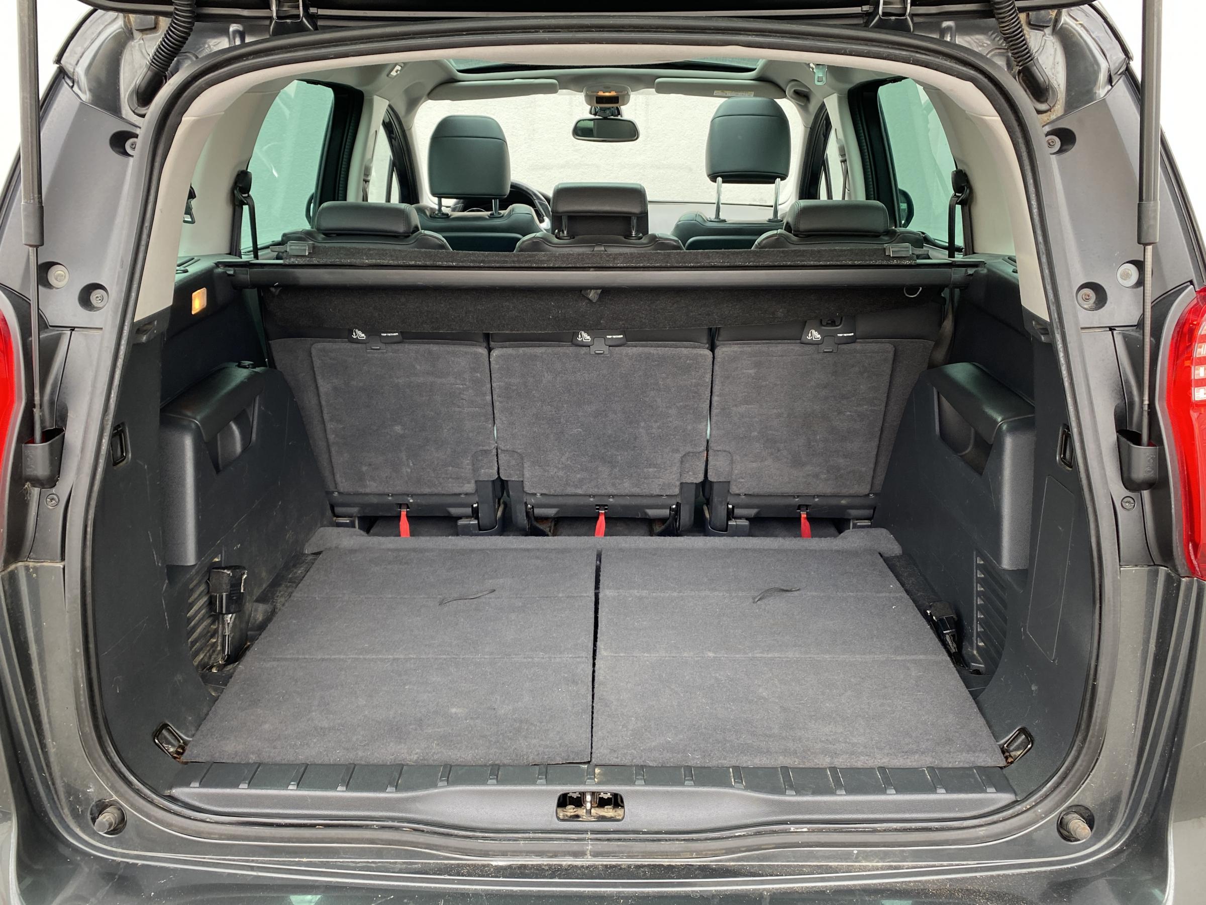 Peugeot 5008, 2016 - pohled č. 7