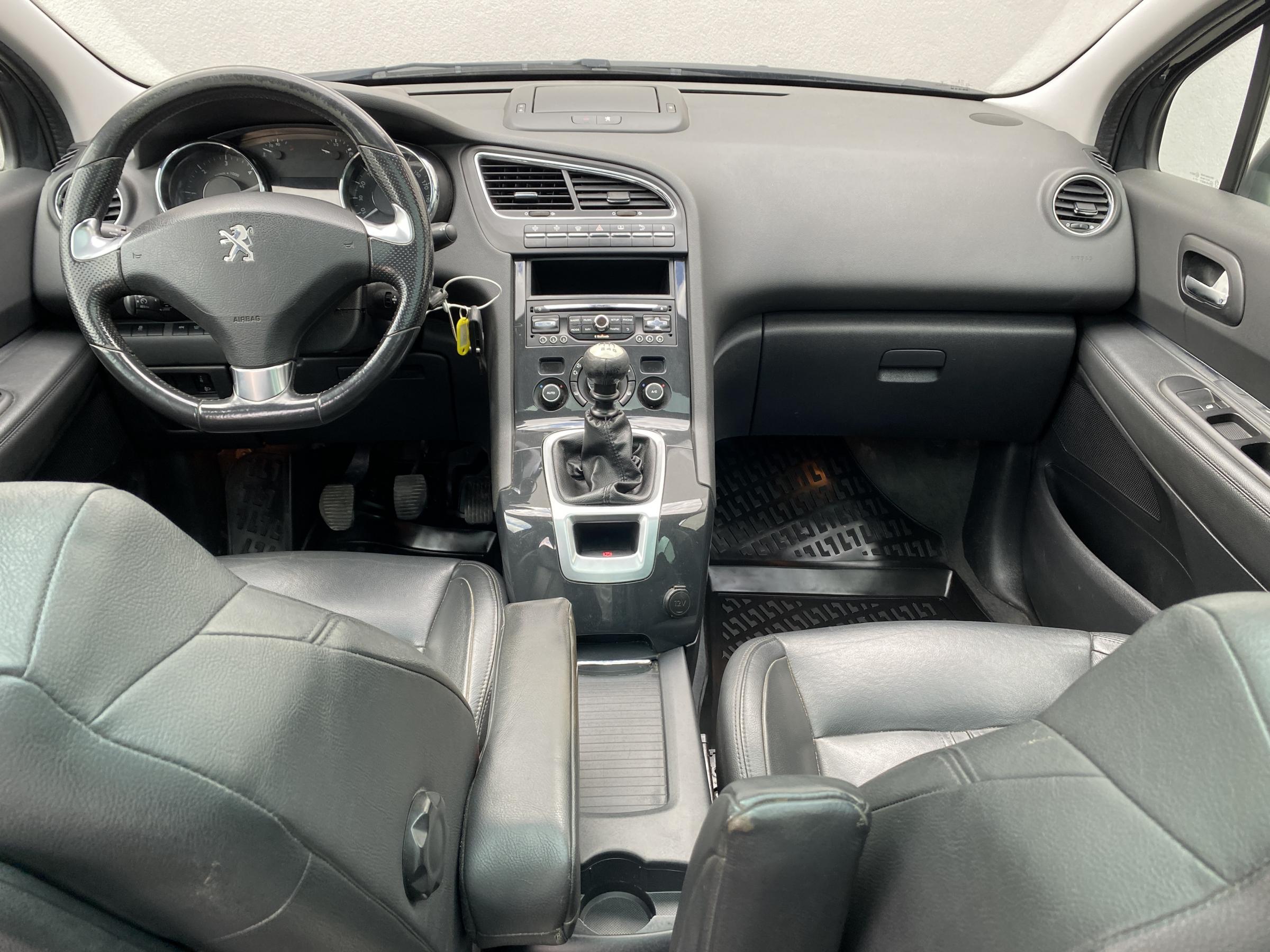 Peugeot 5008, 2016 - pohled č. 8