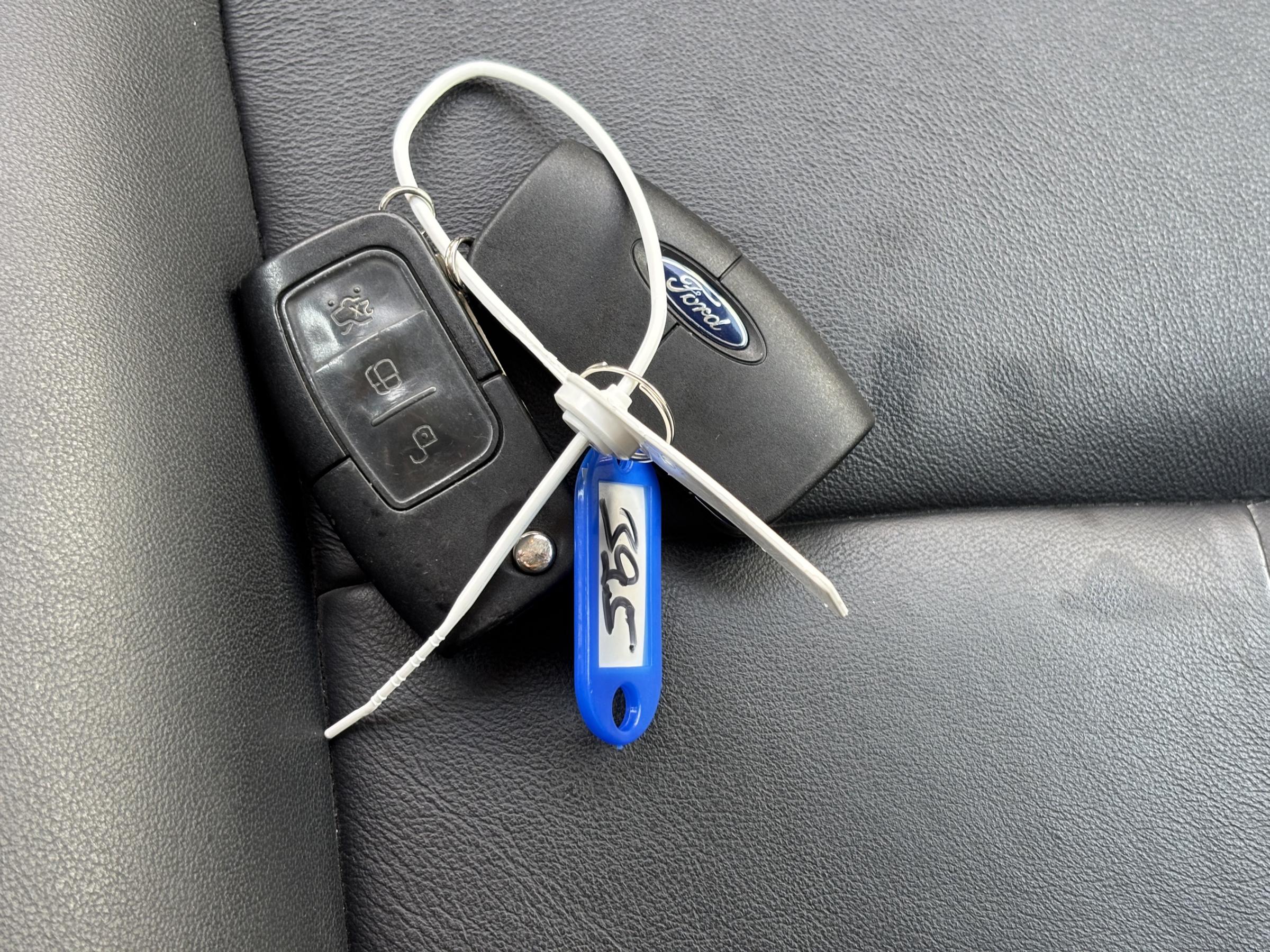 Ford Galaxy, 2014 - pohled č. 20