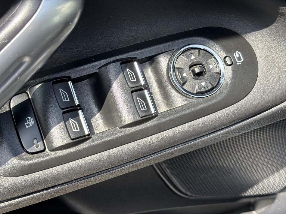 Ford Galaxy 2.0 TDCi Titanium 7míst