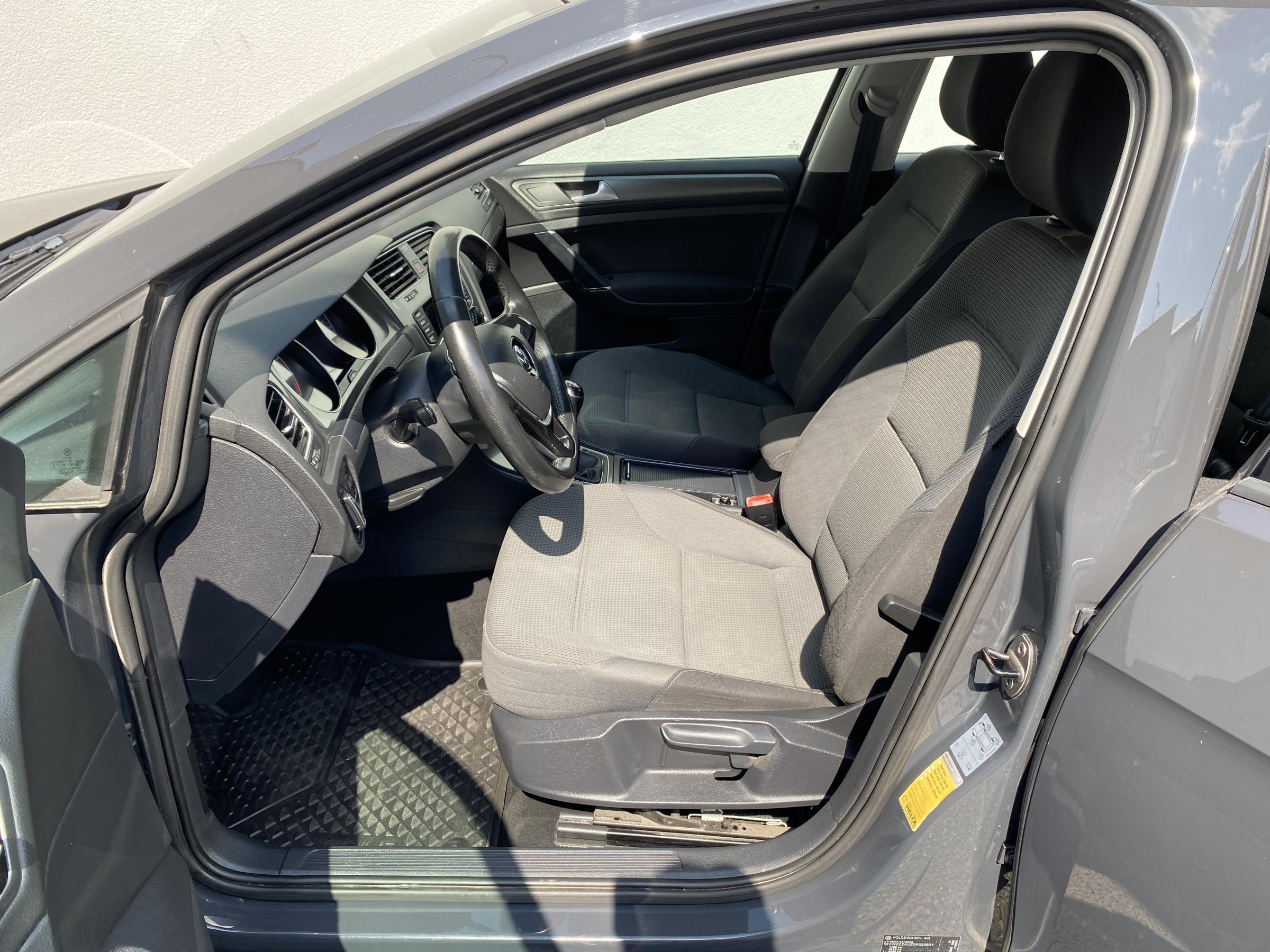 Volkswagen Golf, 2013 - pohled č. 12