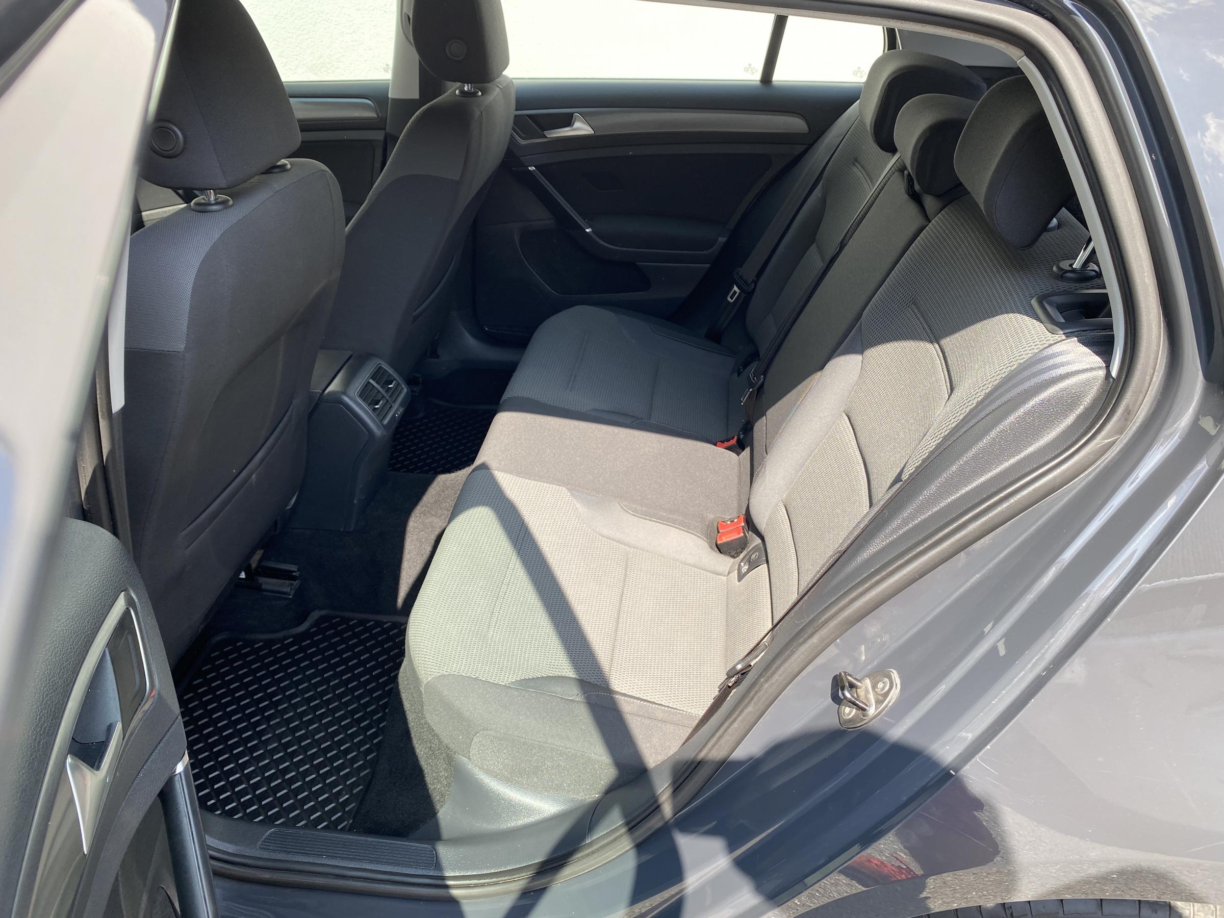 Volkswagen Golf, 2013 - pohled č. 13