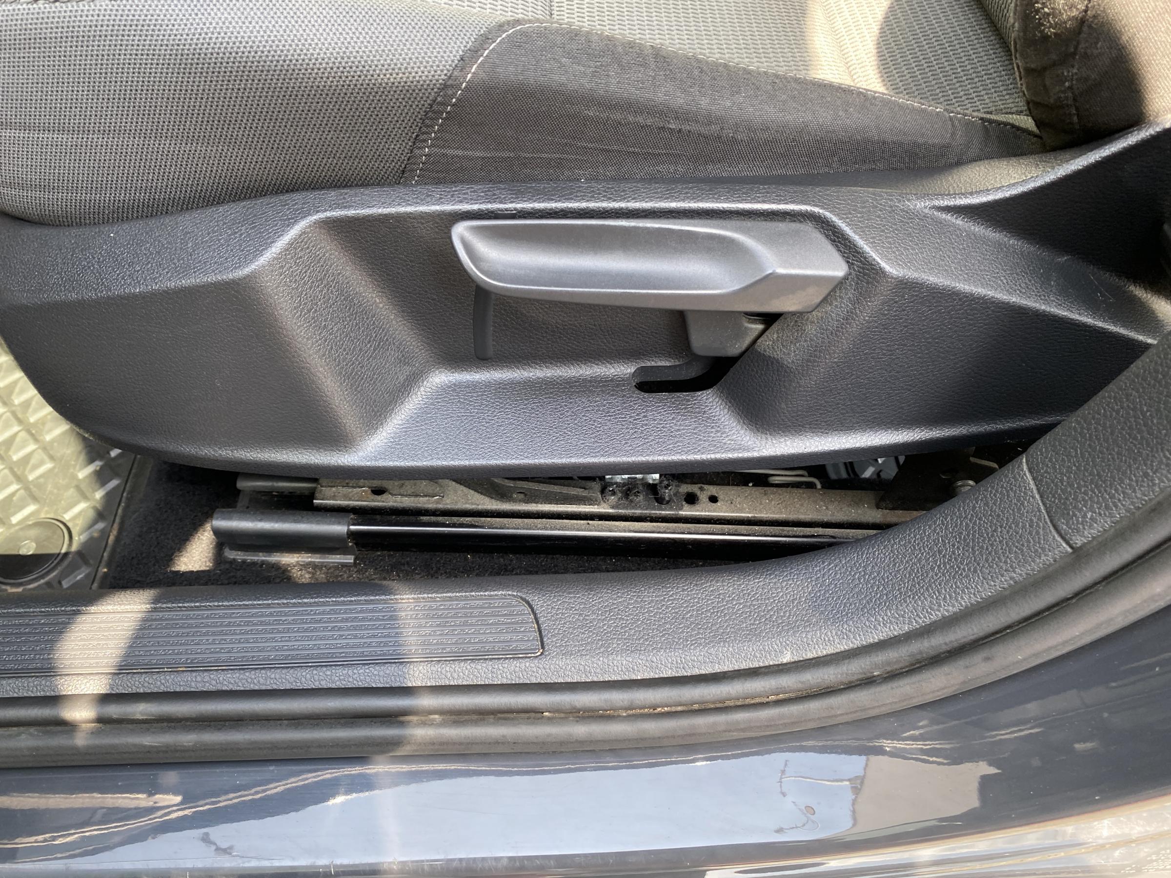 Volkswagen Golf, 2013 - pohled č. 15