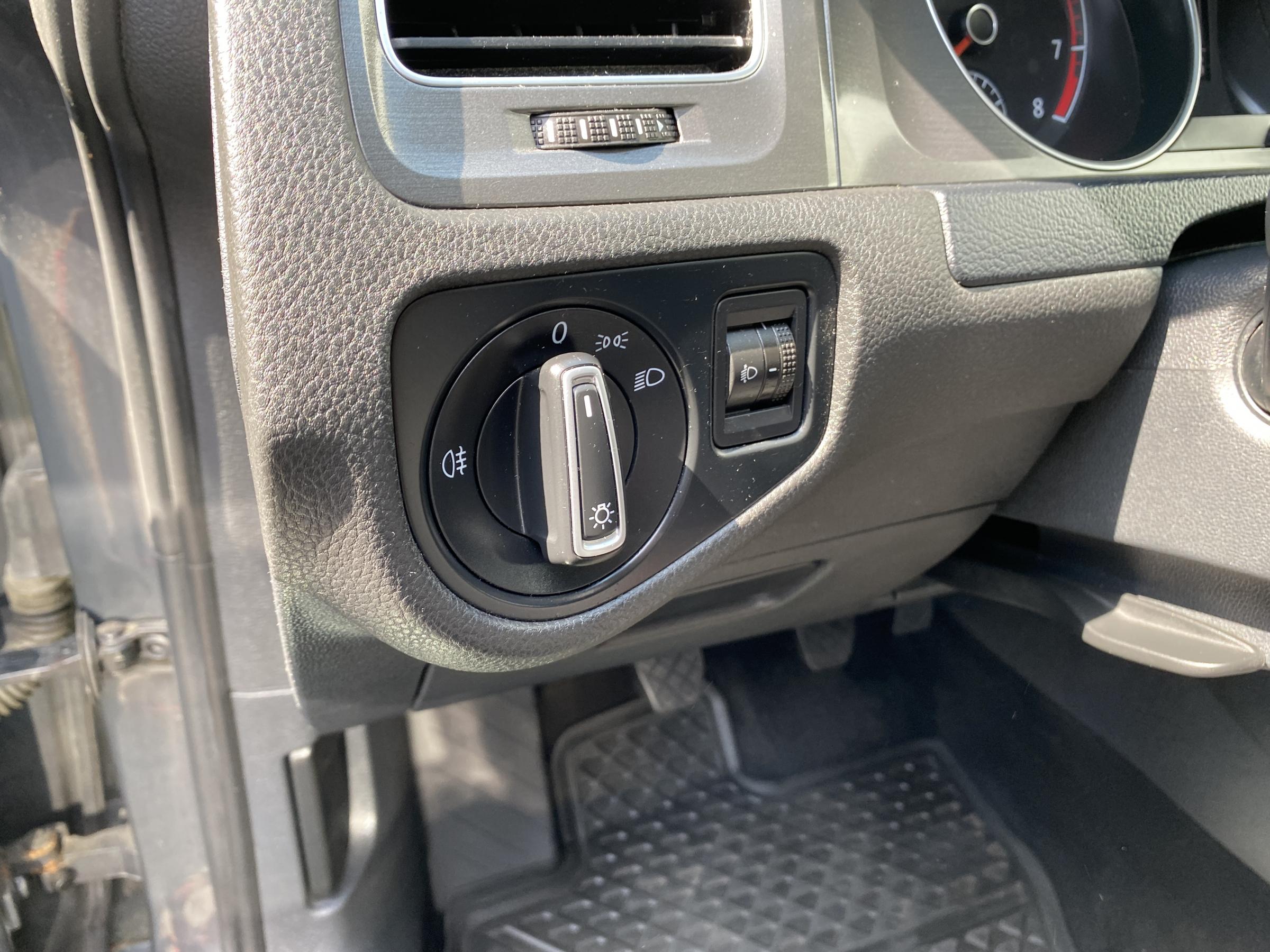 Volkswagen Golf, 2013 - pohled č. 16