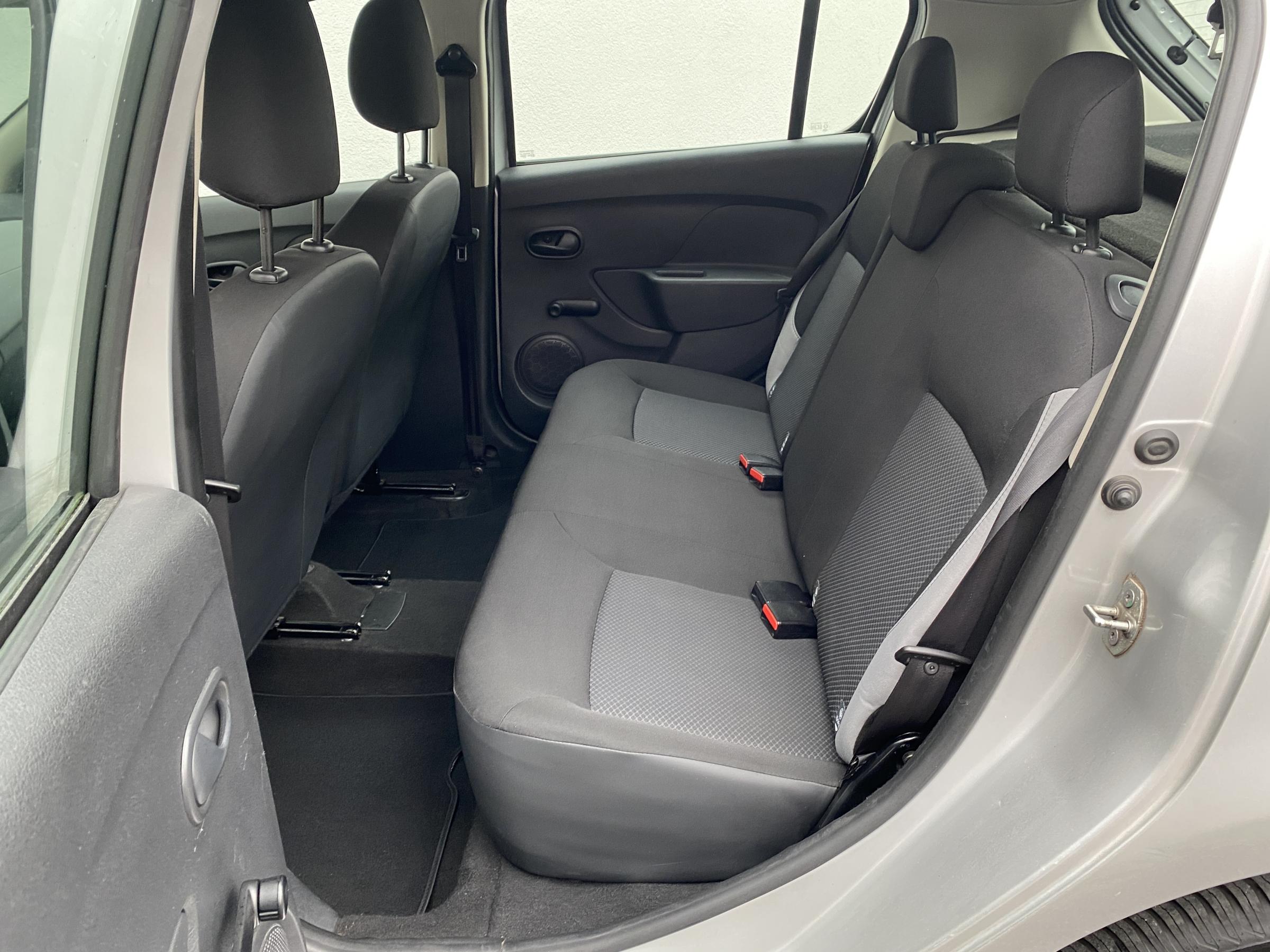 Dacia Sandero, 2013 - pohled č. 12