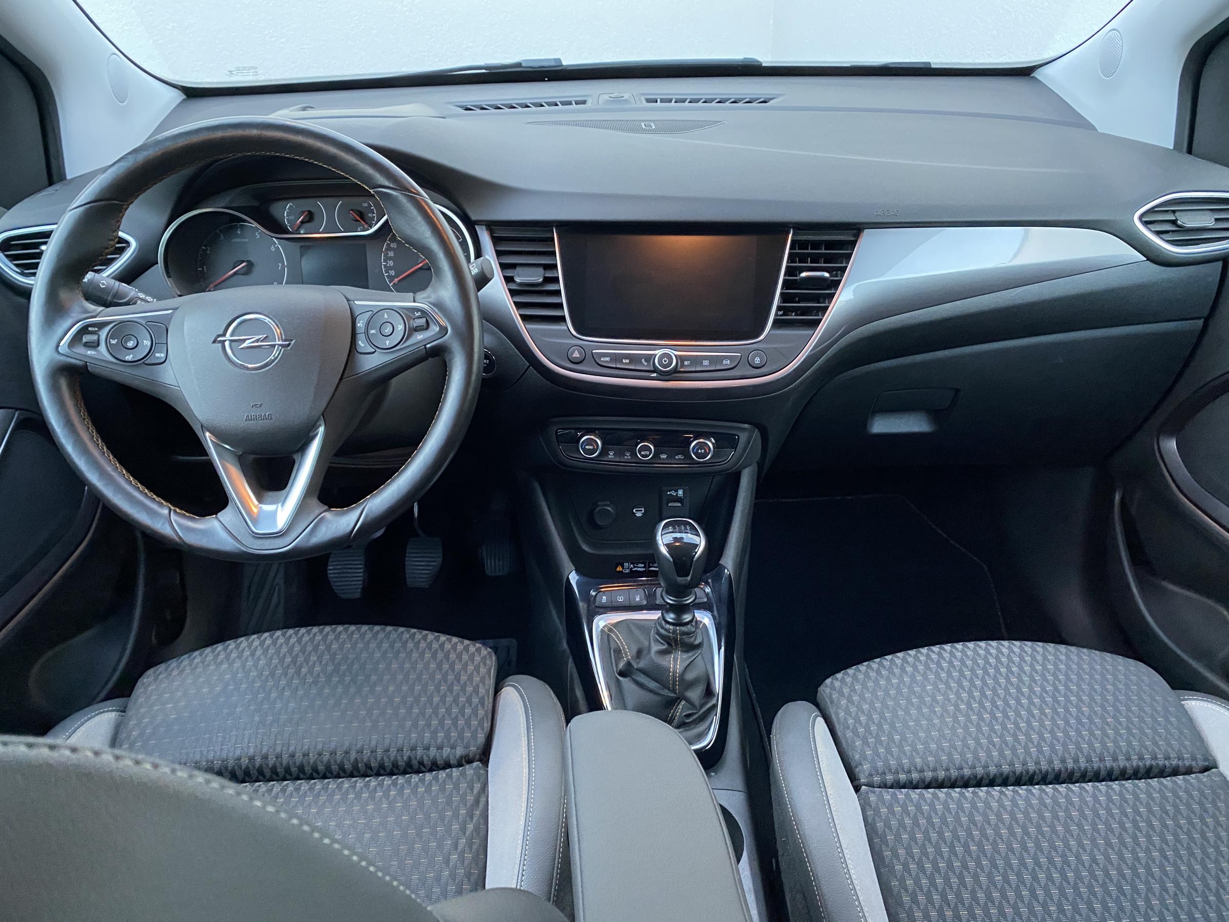 Vauxhall Crossland X, 2018 - pohled č. 8