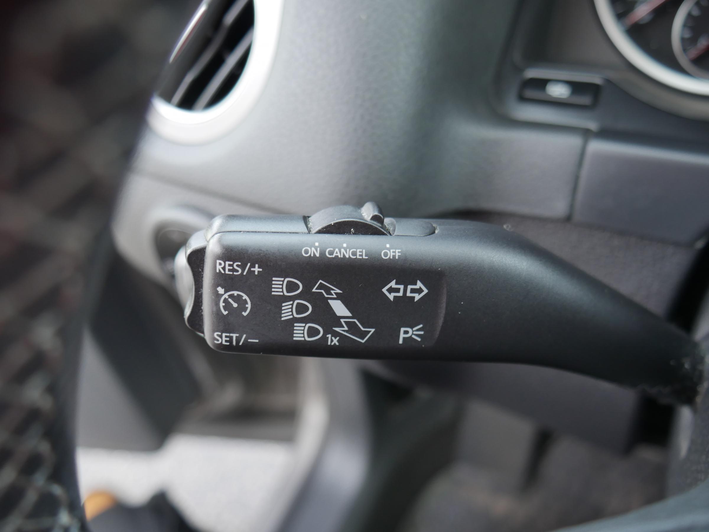 Volkswagen Tiguan, 2010 - pohled č. 17