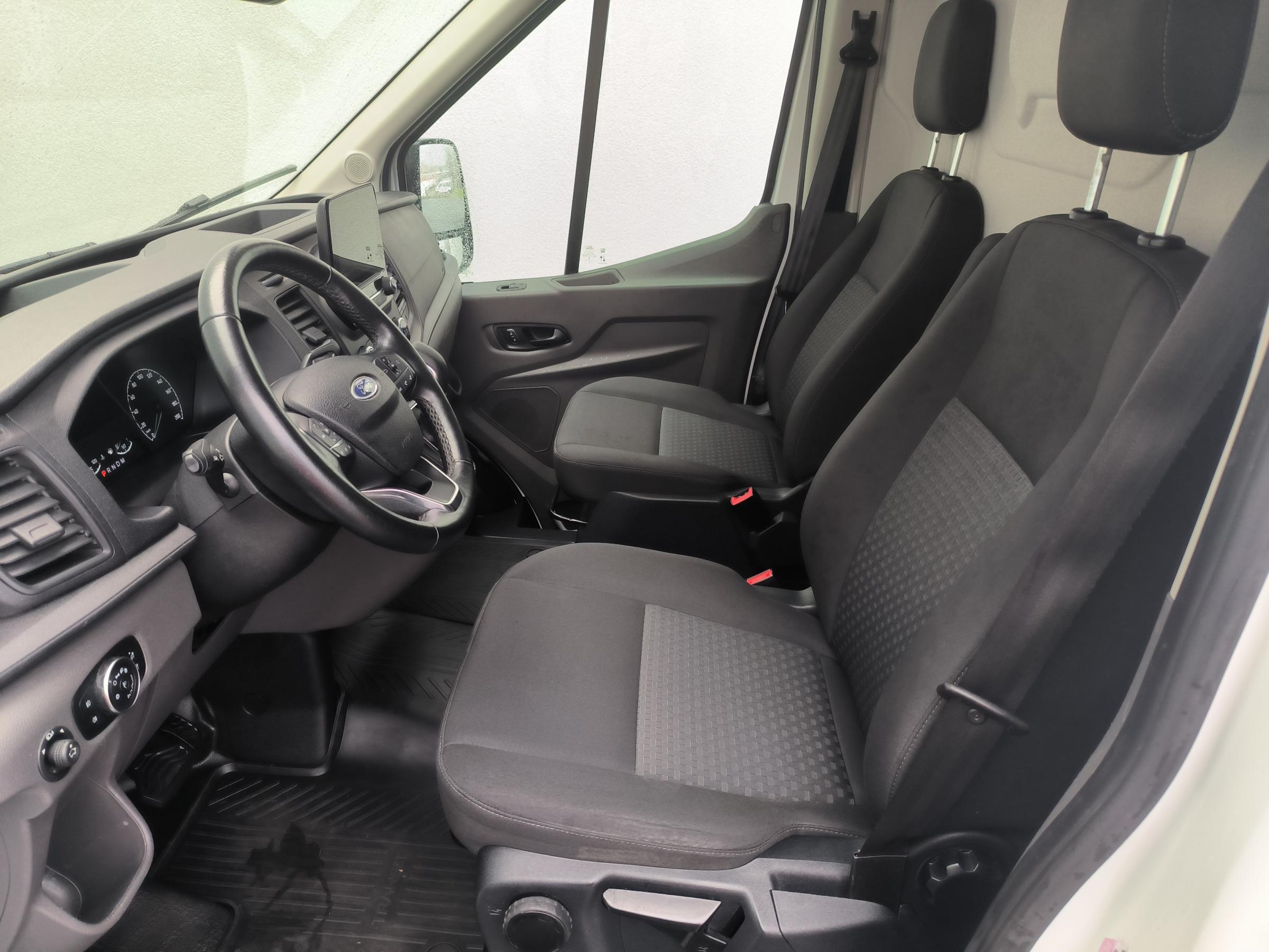 Ford Transit, 2020 - pohled č. 26