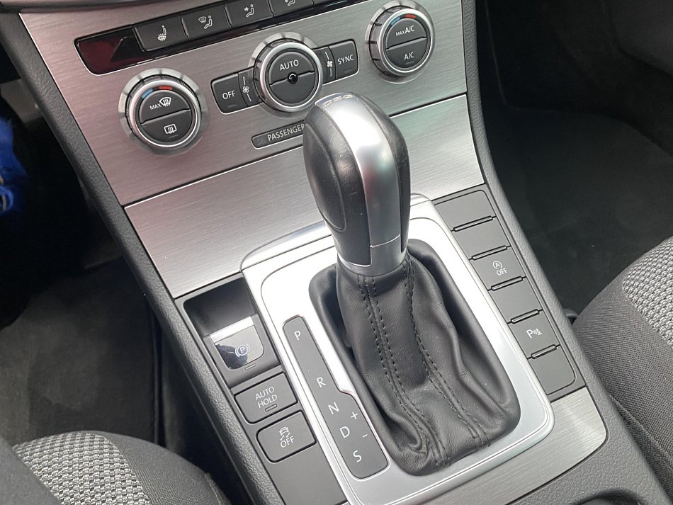 Volkswagen Passat 2.0 TDi Comfortline