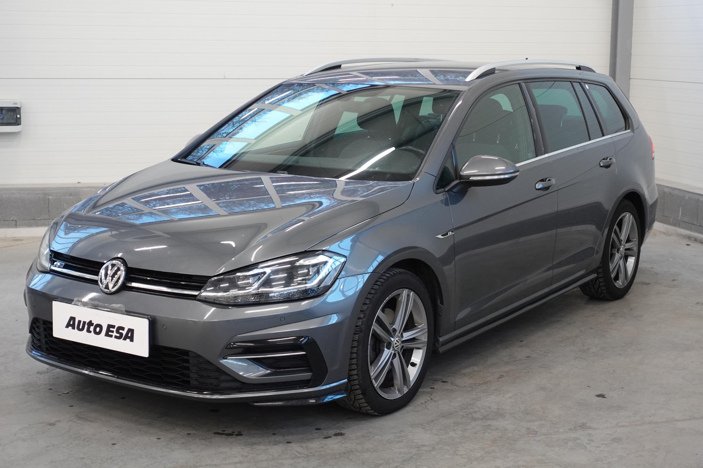 Volkswagen Golf, 2018 - pohled č. 3