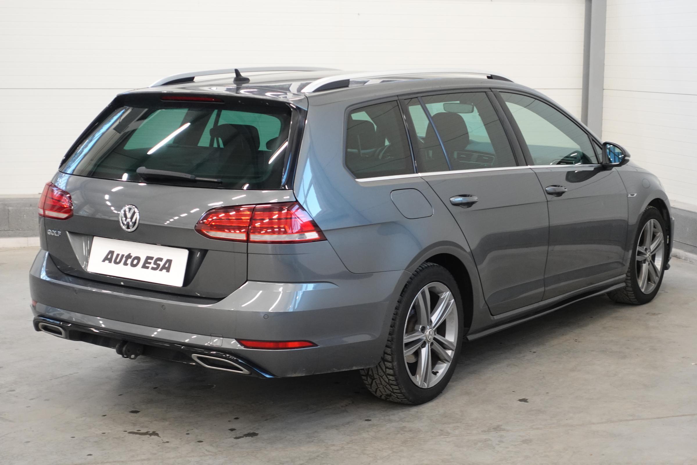 Volkswagen Golf, 2018 - pohled č. 6