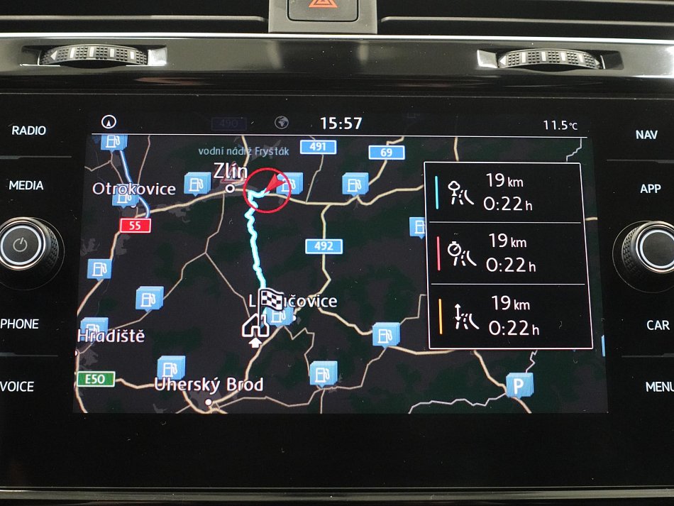 Volkswagen Golf 1.6 TDi R-Line