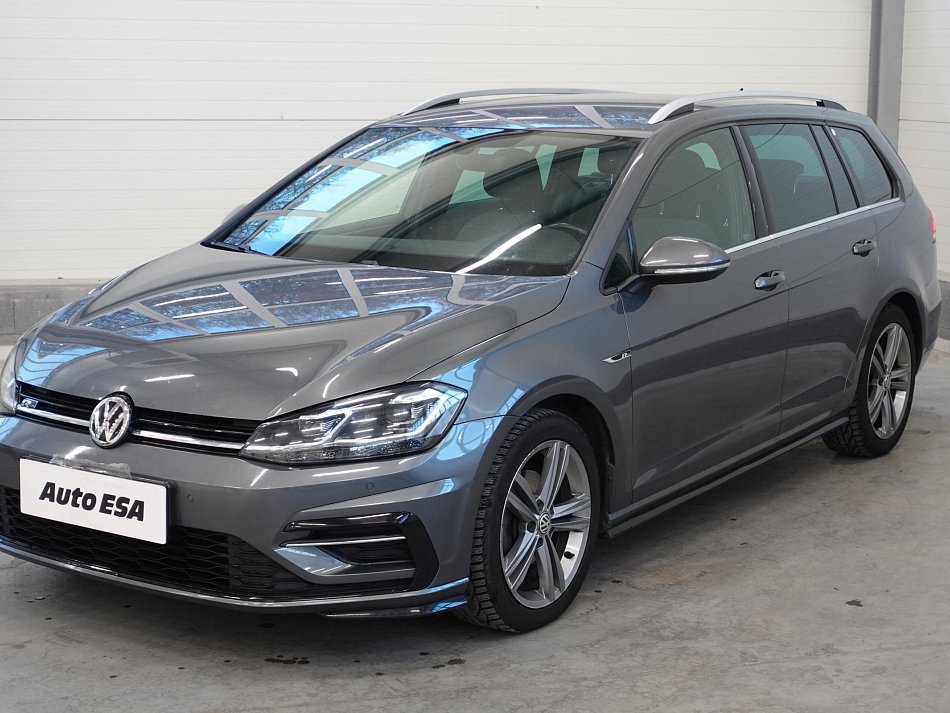 Volkswagen Golf 1.6 TDi R-Line