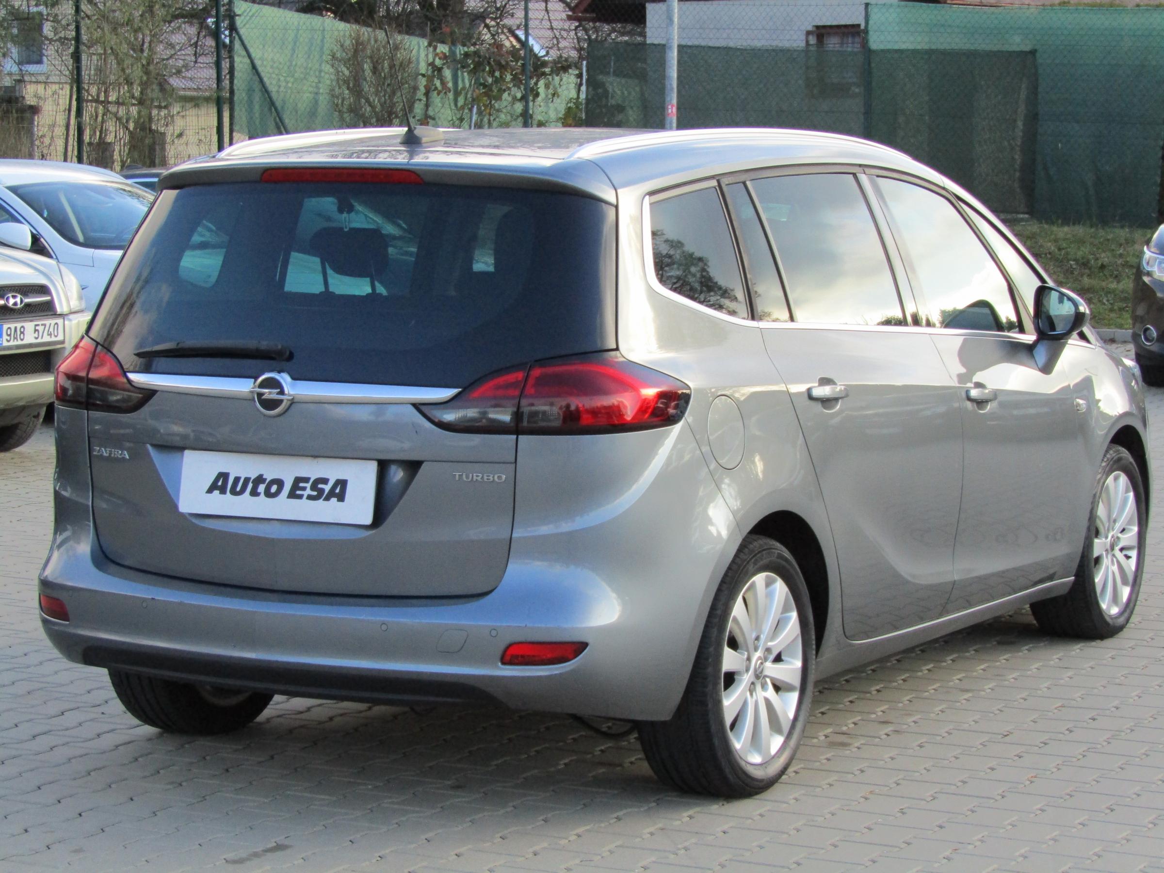 Opel Zafira, 2017 - pohled č. 6