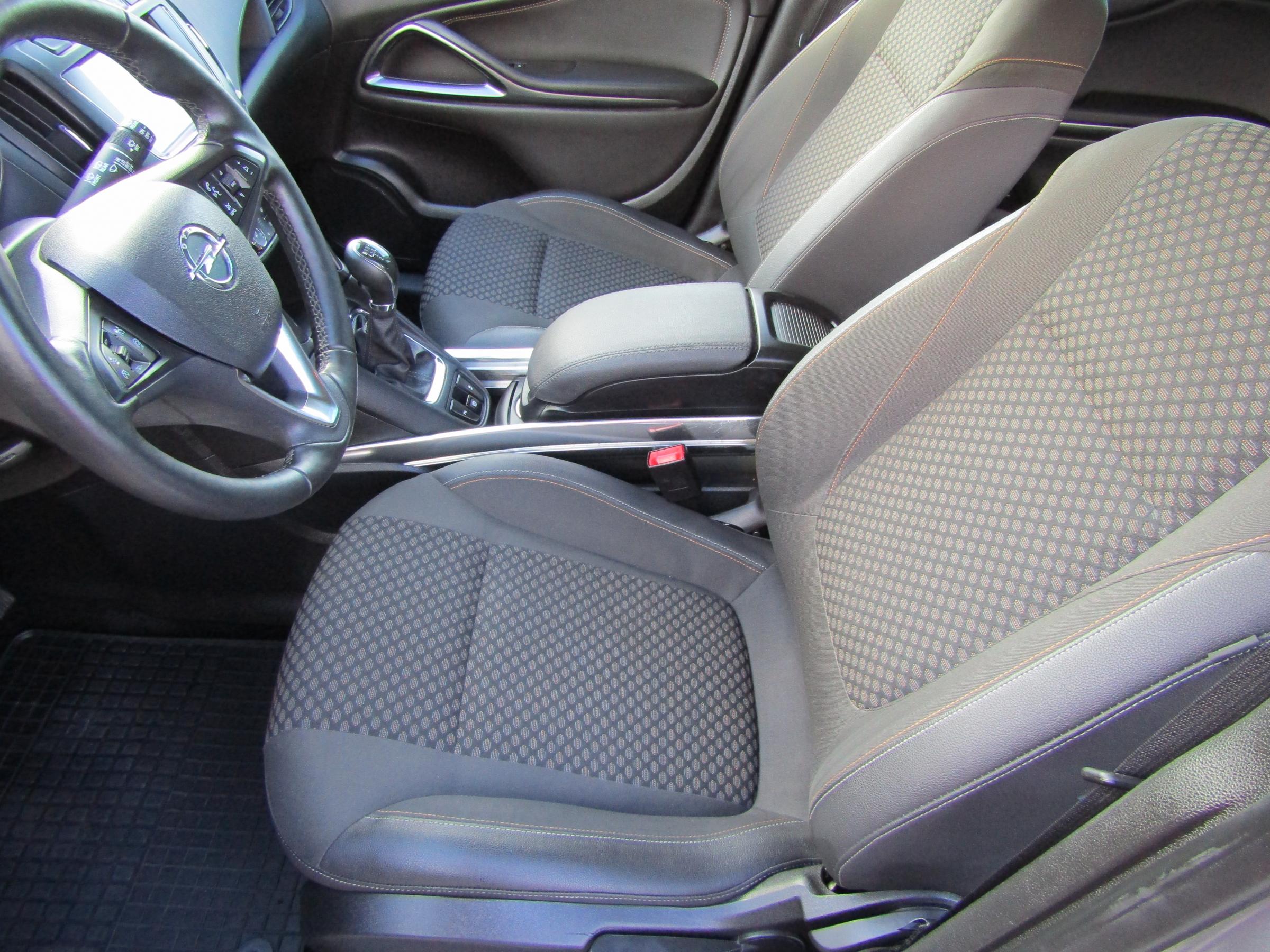 Opel Zafira, 2017 - pohled č. 9