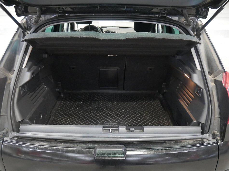 Peugeot 3008 1.6 HDi 