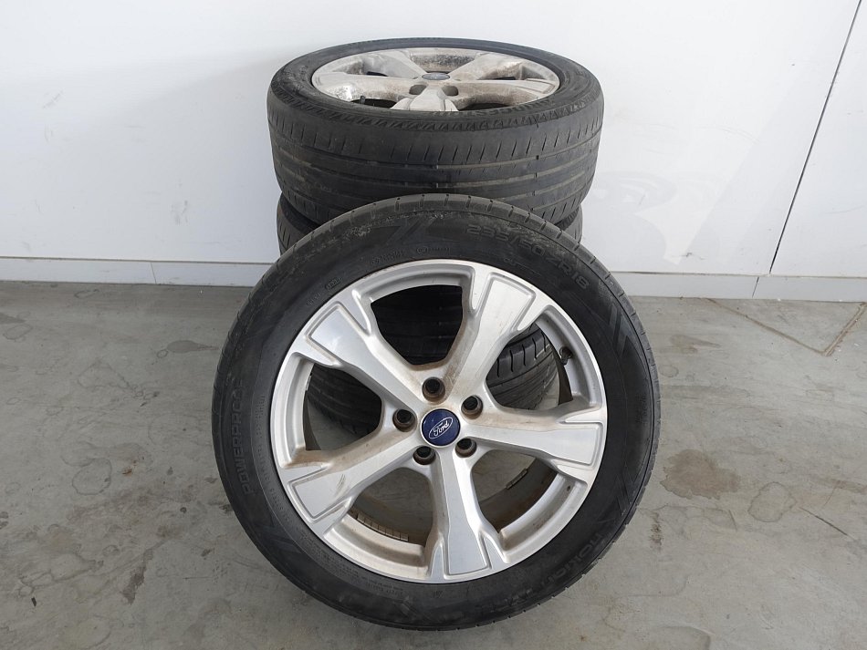 Ford Kuga 2.0 TDCi  4x4