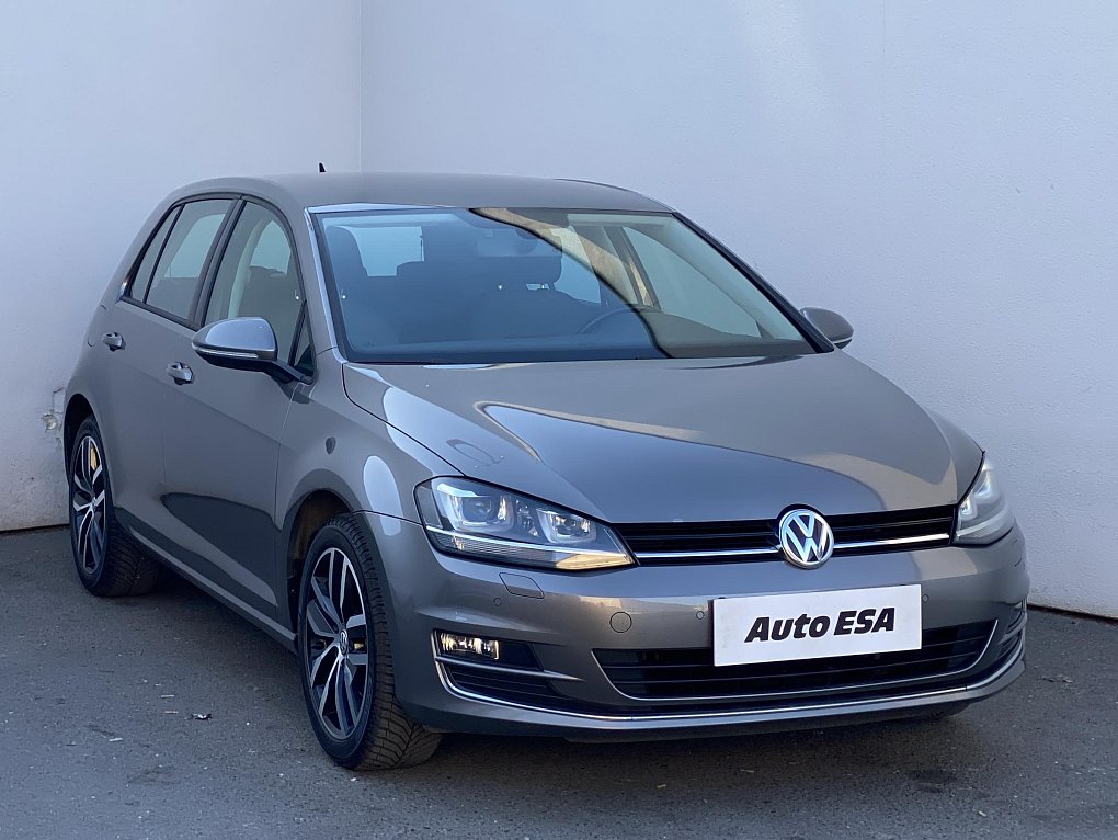 Volkswagen Golf 1.4 TSI 