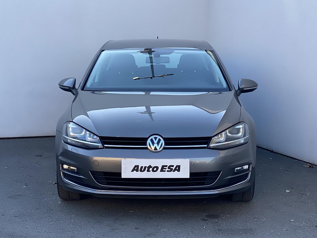 Volkswagen Golf 1.4 TSI 