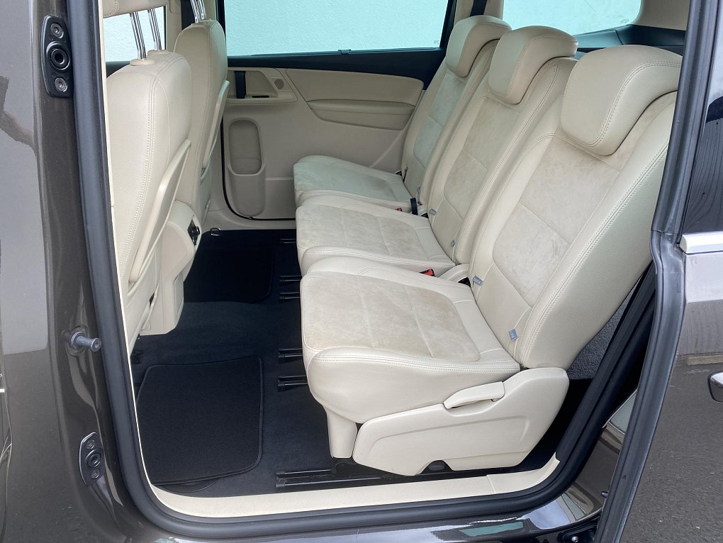 Volkswagen Sharan 2.0 TDi Highline 4x4