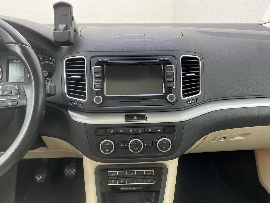 Volkswagen Sharan 2.0 TDi Highline 4x4