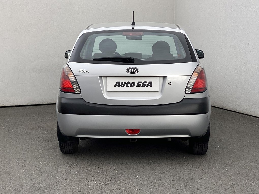 Kia Rio 1.4i 16V 