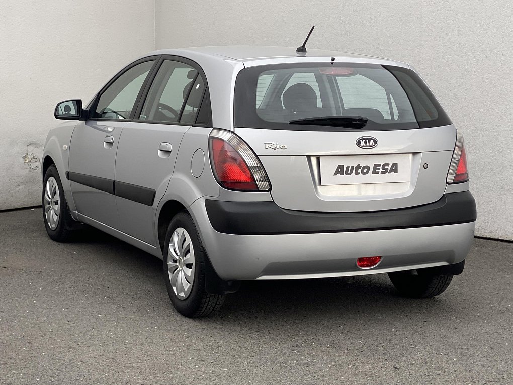Kia Rio 1.4i 16V 
