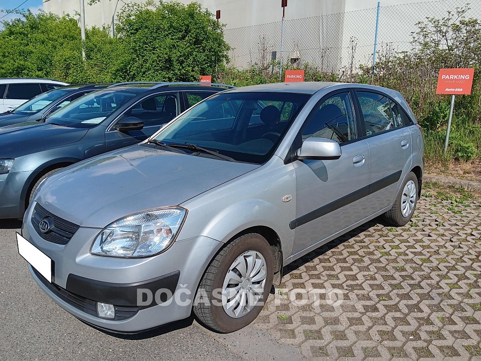 Kia Rio 1.4i 16V 
