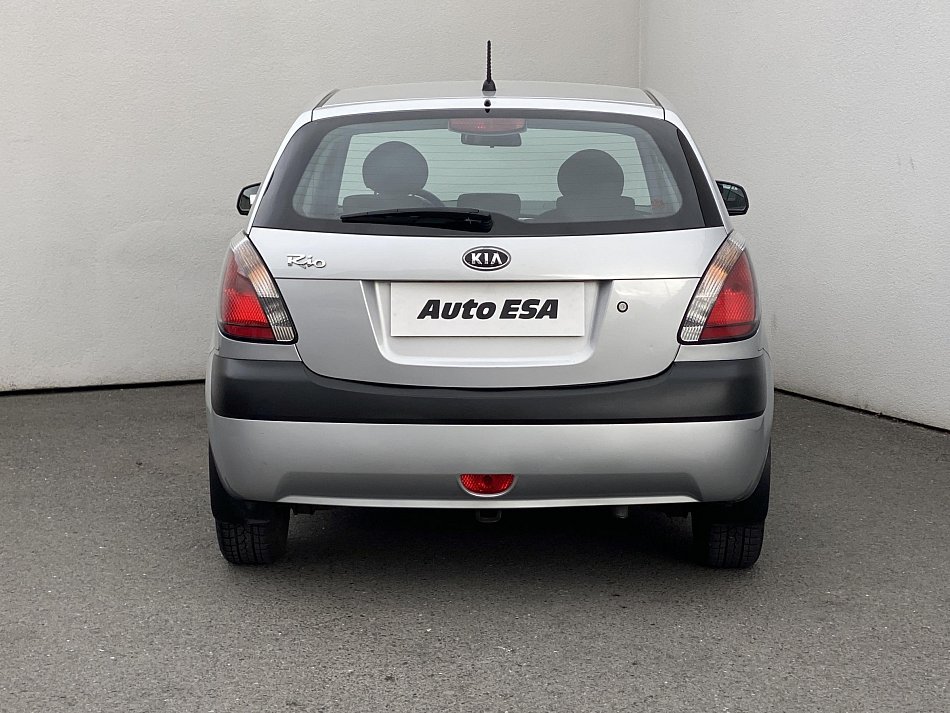 Kia Rio 1.4i 16V 