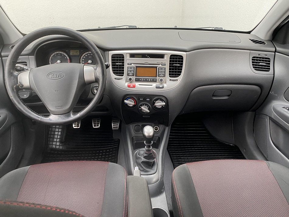 Kia Rio 1.4i 16V 