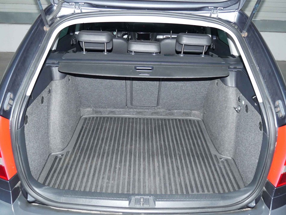 Škoda Octavia II 2.0 TDi  4x4