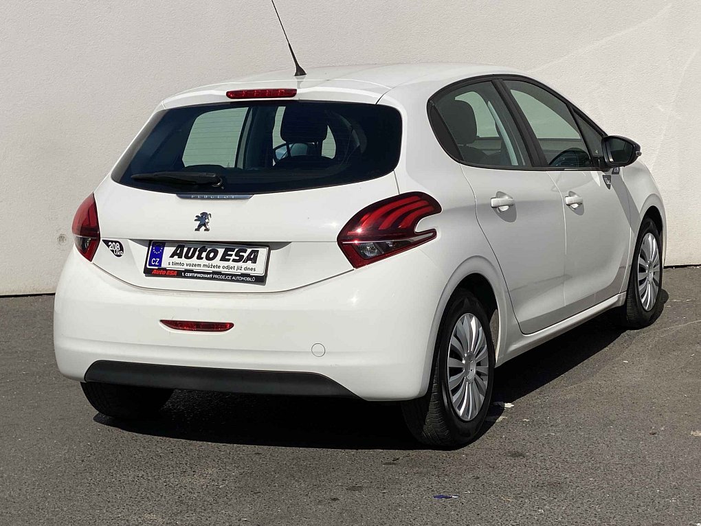 Peugeot 208 1.2 PT 