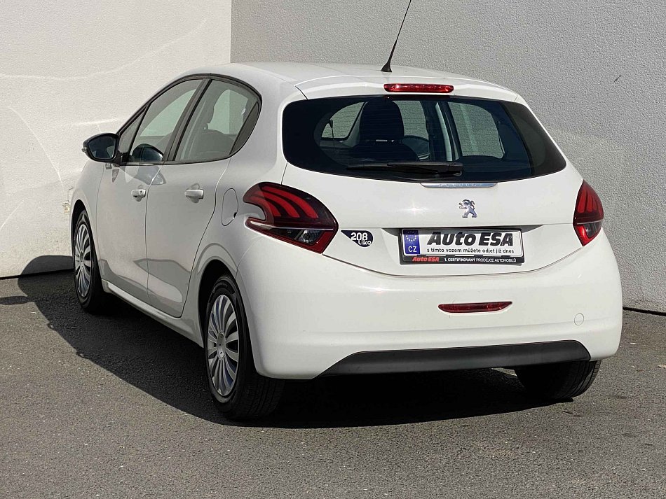Peugeot 208 1.2 PT 
