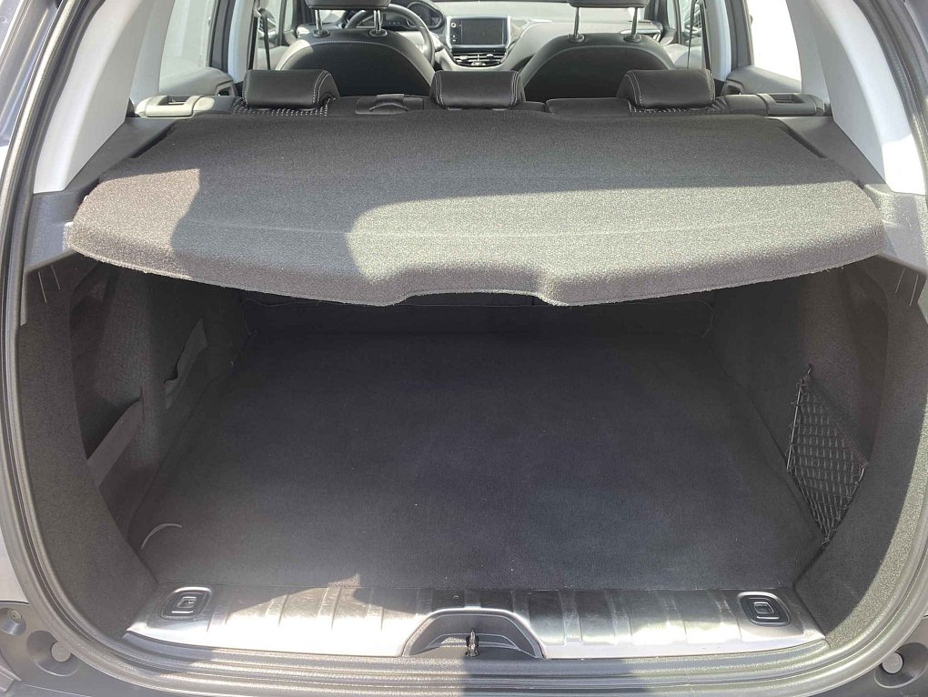 Peugeot 2008 1.2 PT 