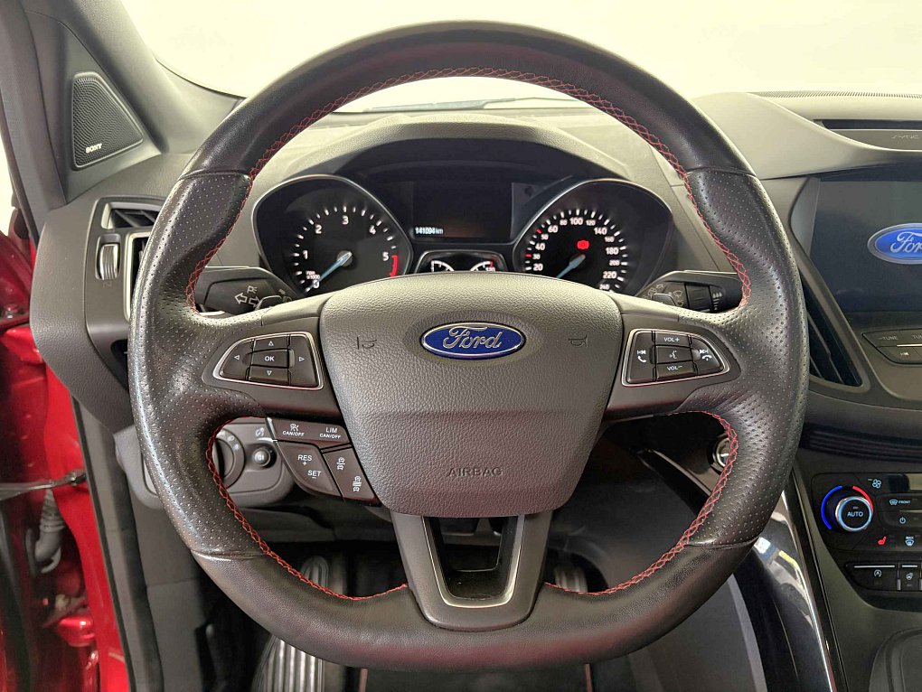 Ford Kuga 2.0 TDCi ST-Line 4x4