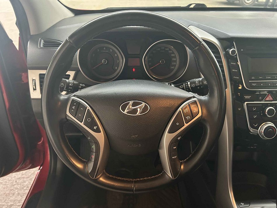 Hyundai I30 1.6CVVT 