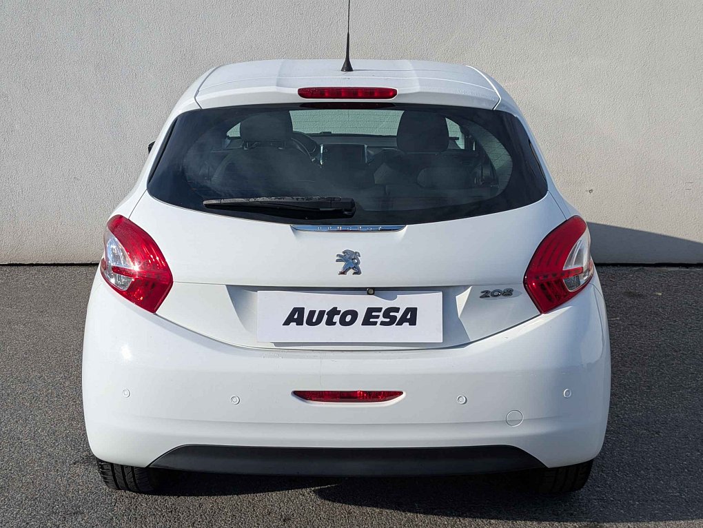 Peugeot 208 1.2 PT 