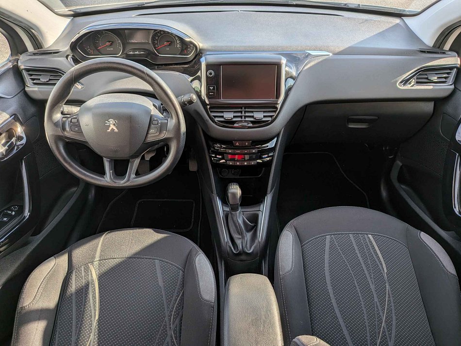 Peugeot 208 1.2 PT 