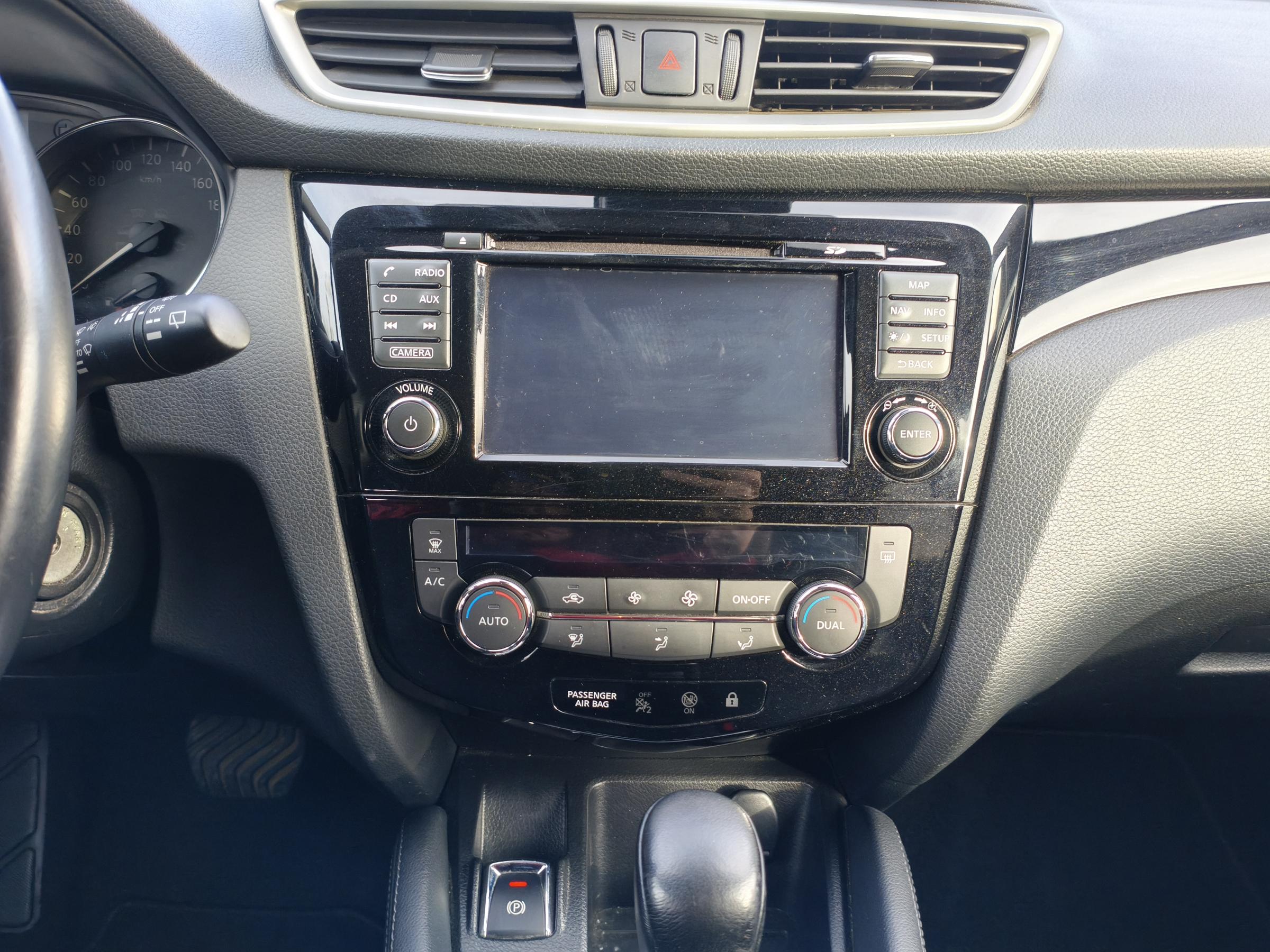 Nissan Qashqai, 2017 - pohled č. 12