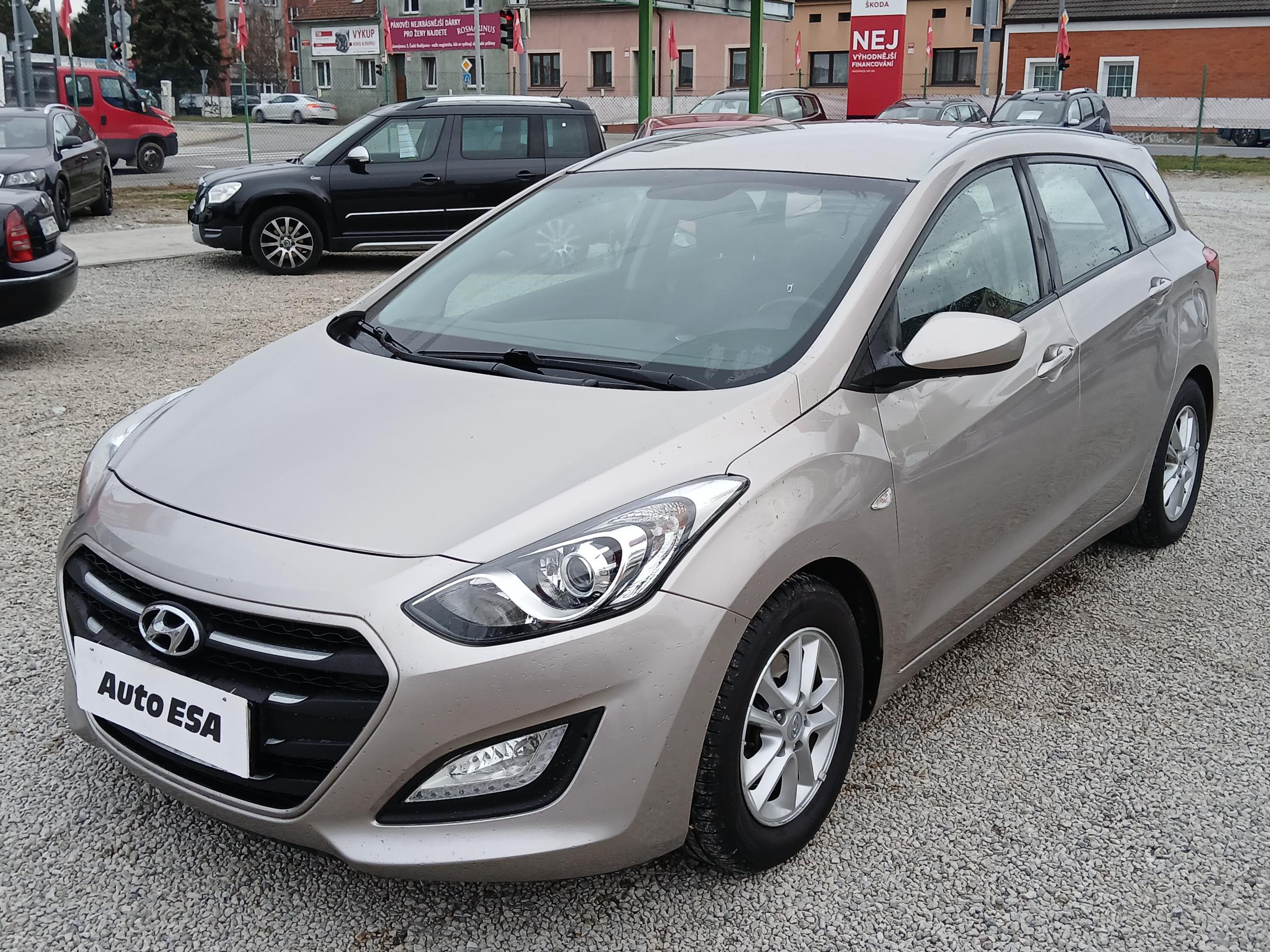 Hyundai i30, 2016 - pohled č. 3