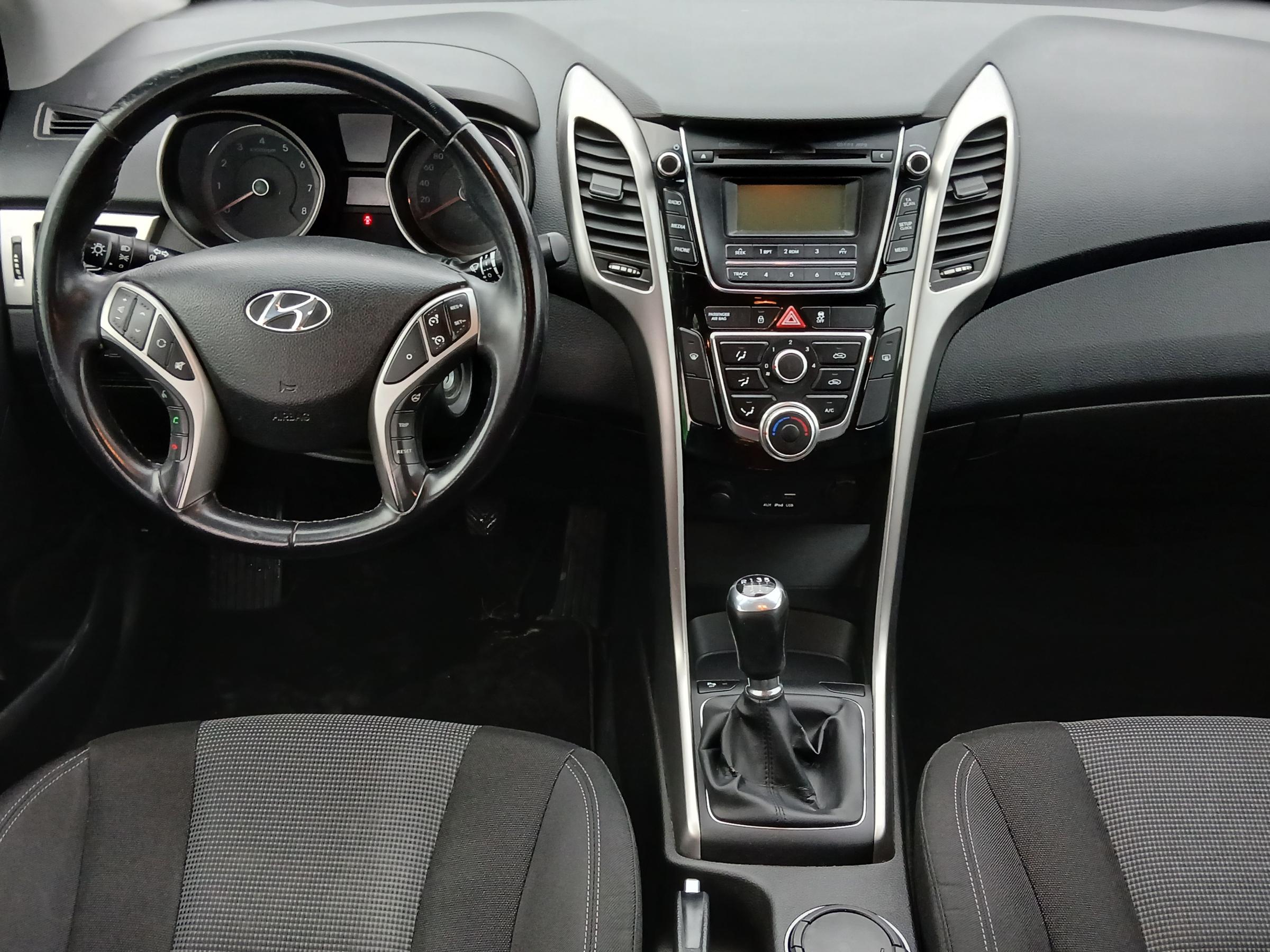 Hyundai i30, 2016 - pohled č. 8