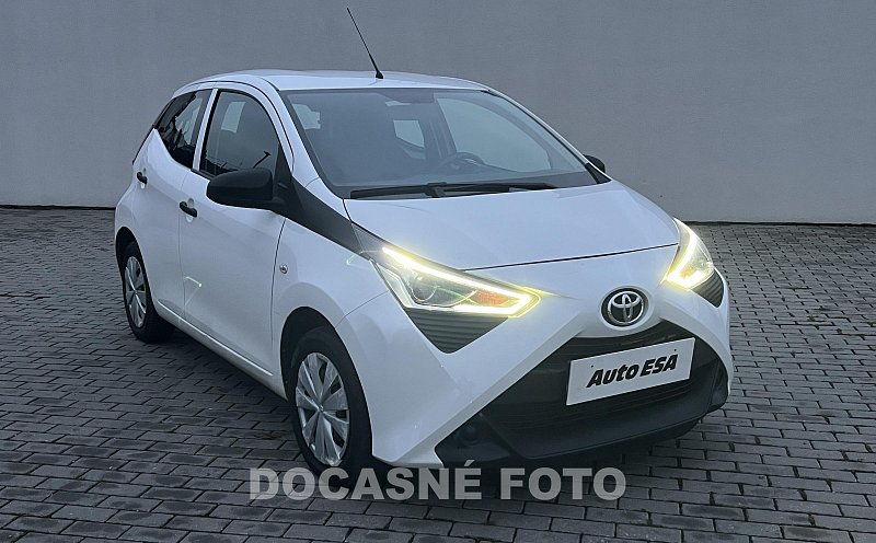 Toyota Aygo 1.0i 