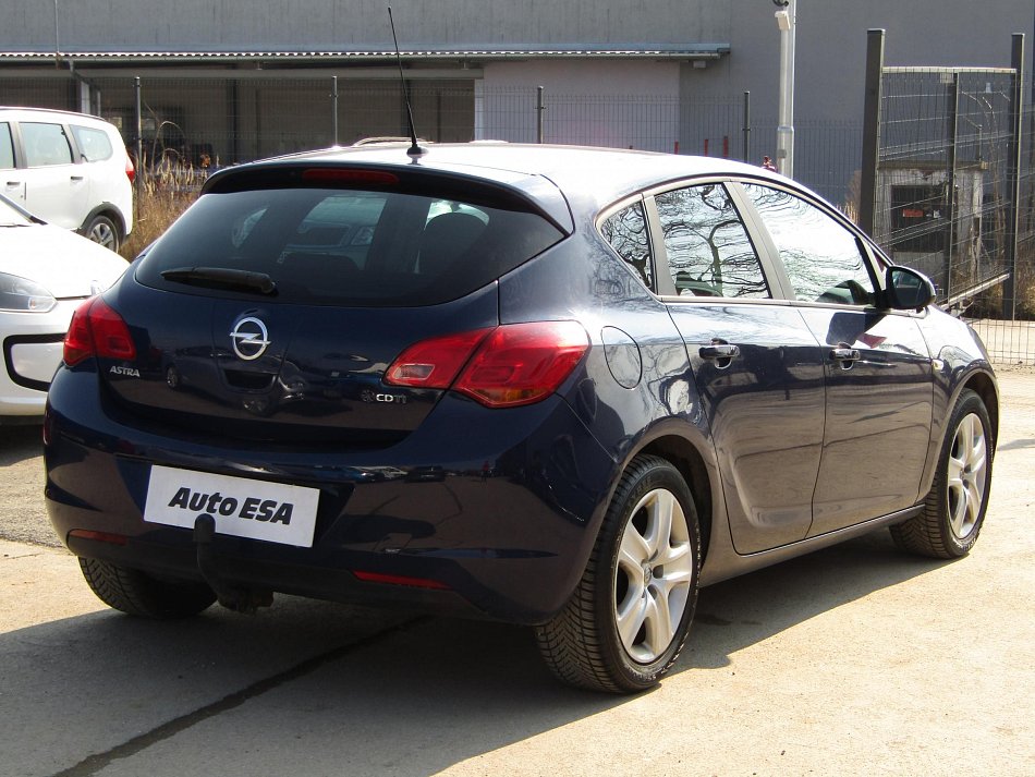 Opel Astra 1.7CDTi 