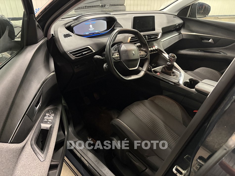 Peugeot 3008 1.2 PureTech 