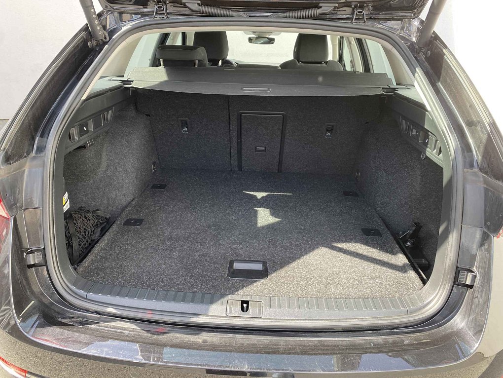Škoda Octavia IV 2.0 TDI Style