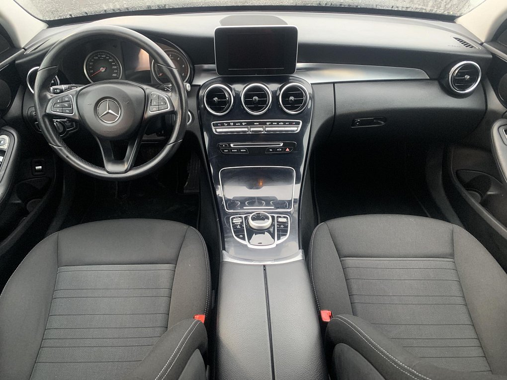 Mercedes-Benz Třída C 2.2 CDi  C 220d