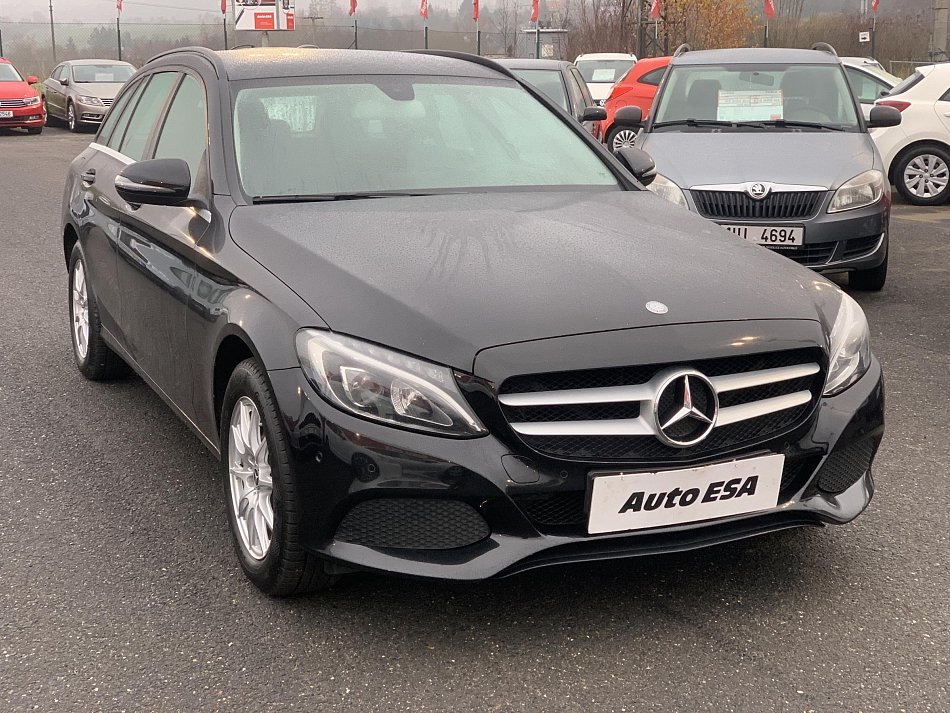 Mercedes-Benz Třída C 2.2 CDi  C 220d