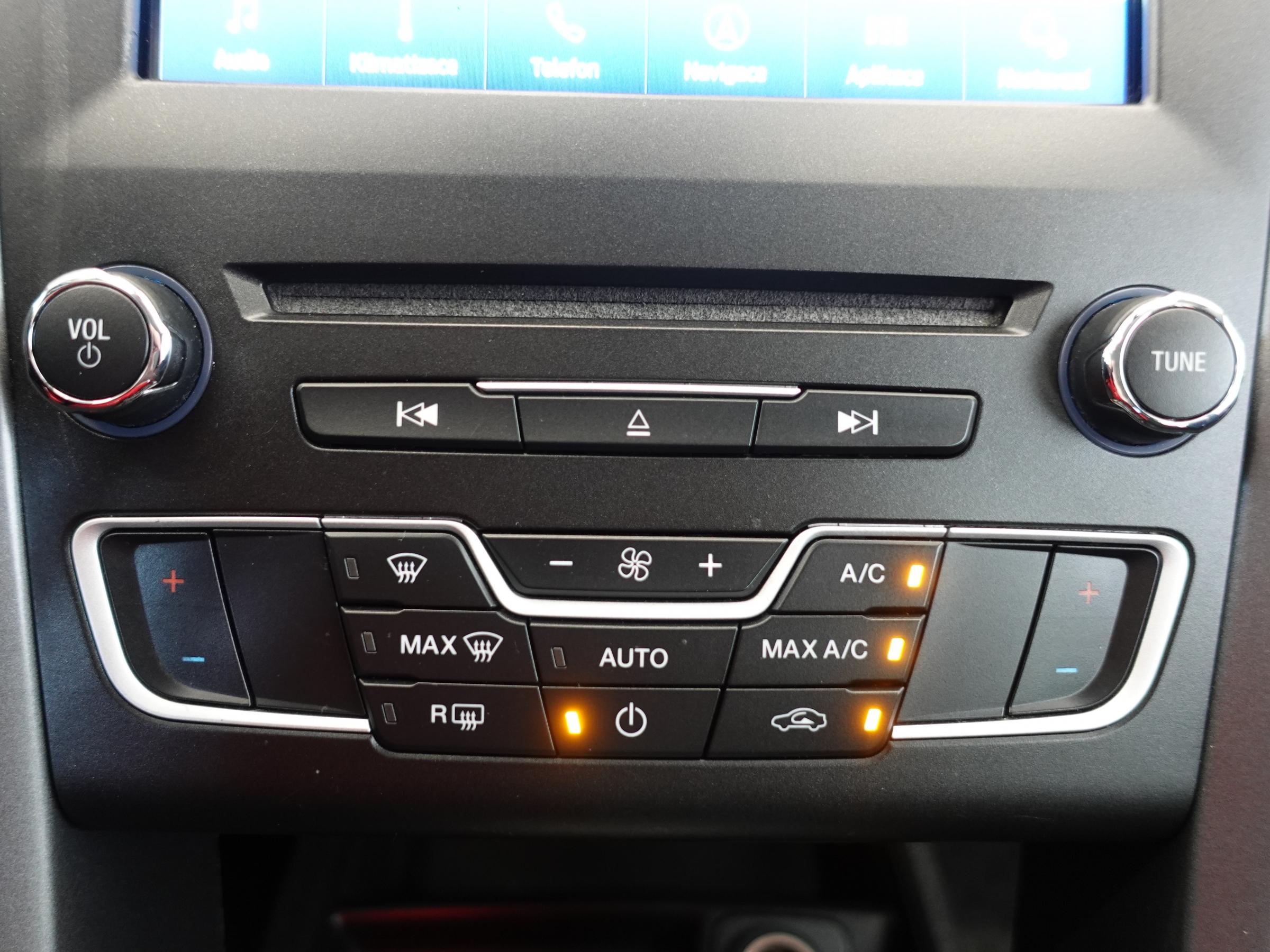 Ford Mondeo, 2016 - pohled č. 18